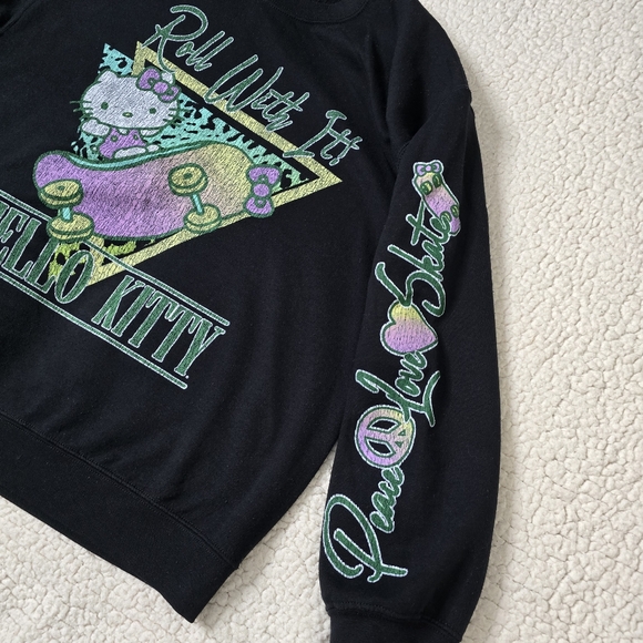 Hello Kitty by Sanrio Peace Love Skate Crewneck Sweatshirt Size L - Picture 7 of 11